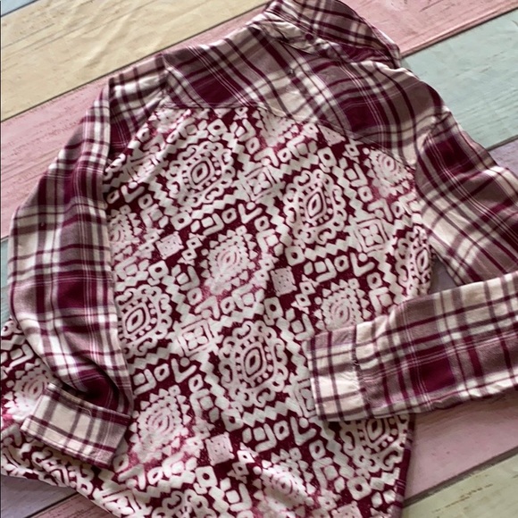 Justice - Picture 2 of 3